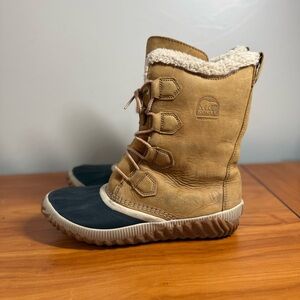 Sorel Out n About Plus Tall Lace Up Winter Snow Boot Leather Waterproof Tan W8